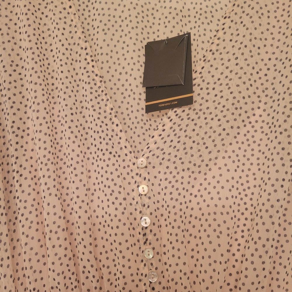 $10 Clean Out Sale - Picture 2 of 3